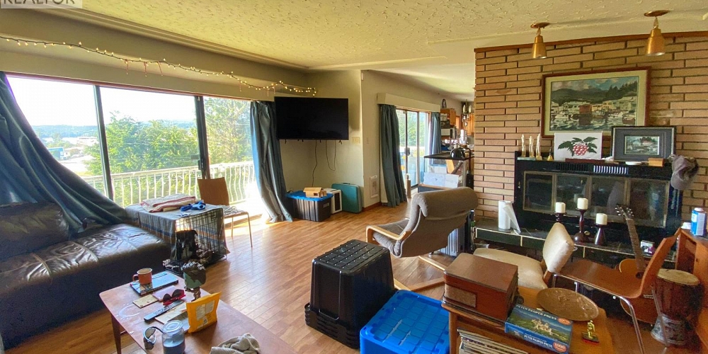 1105 BORDEN STREET Prince Rupert Photo 6 1105 BORDEN STREET Prince Rupert Photo 6